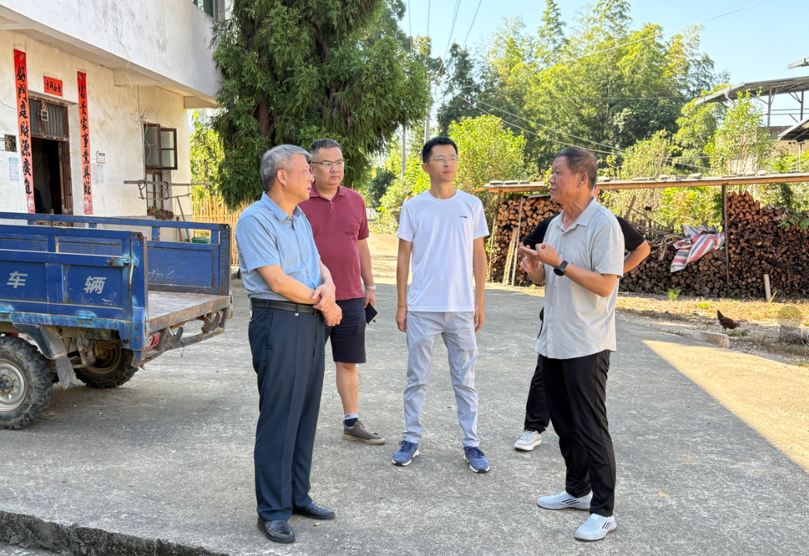 宜春國(guó)控公司深入新農(nóng)村（秀美鄉(xiāng)村）幫扶點(diǎn)走訪(fǎng)調(diào)研